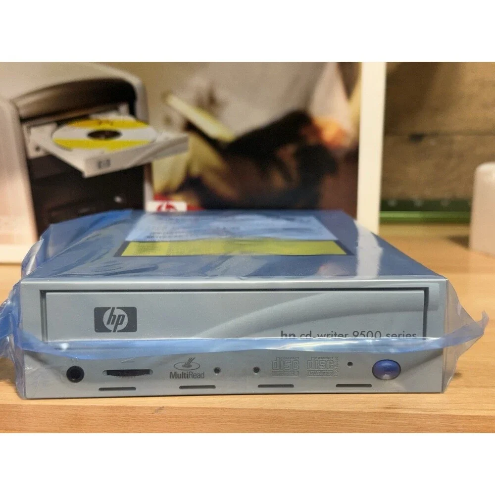 🔥NEW SEALED HP CD Writer 9510i 12x 8x 32x CD-Rewritable Drive Internal Ide Kit